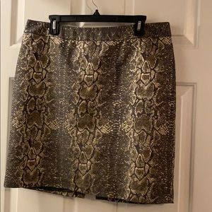 Worthington Skirt